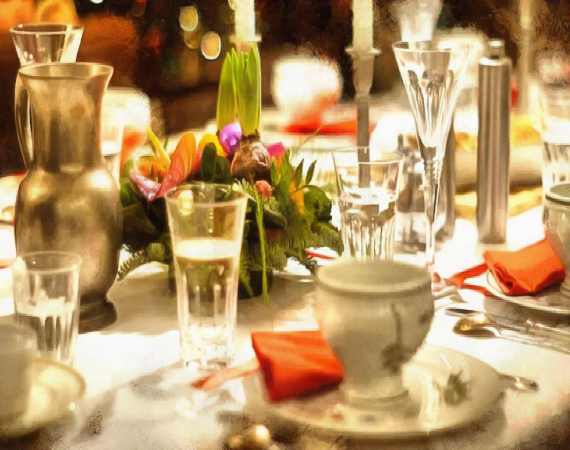 <br>table, meal, dishes, glasses, tablecloths,